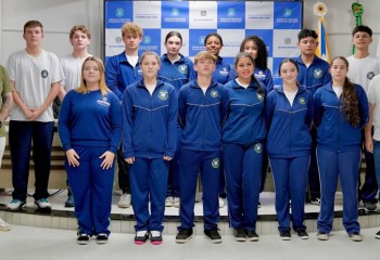Parlamento Jovem 2026 realiza primeira sessão na Câmara