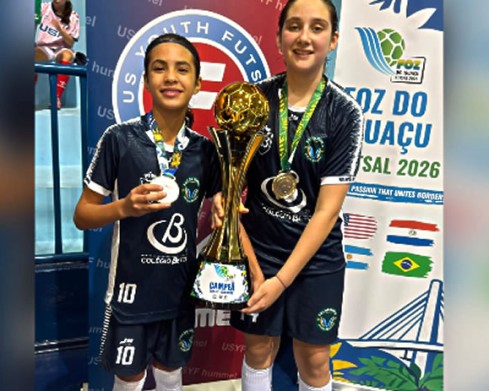 Atletas de Francisco Beltrão conquistam título internacional no futsal feminino Sub-12