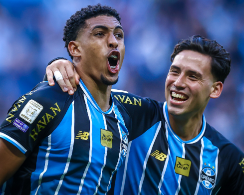 Grêmio vira sobre o São Paulo e vence na Arena pelo Brasileirão