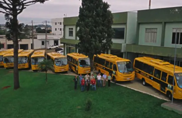 Prefeitura investe mais de R$ 3,6 milhões na compra de novos ônibus escolares