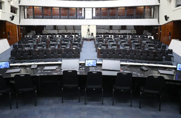 Paraná fecha eleição e define deputados federais e estaduais; confira a lista