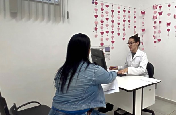 Outubro Rosa amplia acesso a exames e terá atendimentos noturnos