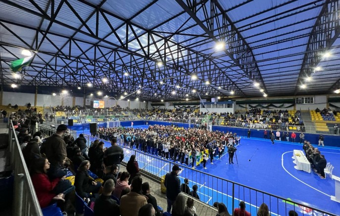 Jogos Escolares iniciam com cerimônia no Arrudão e disputas em mais oito locais