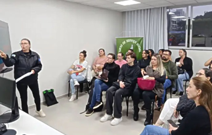 Polícia Penal promove debate sobre sistema prisional com acadêmicos
