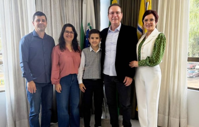 Jovem de Francisco Beltrão estreia no Canta Comigo Teen, da Record TV, nesta terça-feira