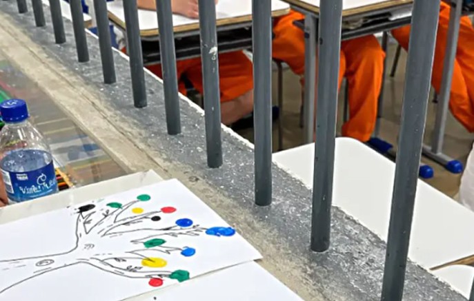 Penitenciária recebe oficinas de arte e prevenção à violência