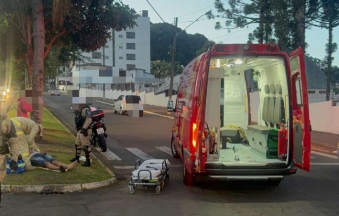 Homem fica ferido após atropelamento na Avenida Cristo Rei