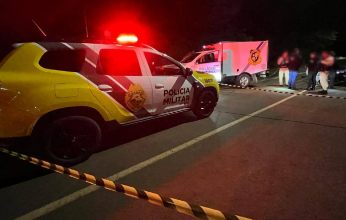 Pai e filho são mortos a tiros enquanto estavam em veículo na PR-473