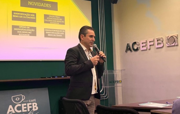 Café Acefb aborda novidades e obrigatoriedades do Imposto de Renda 2026