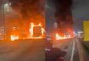 Caminhão carregado com carne pega fogo e interdita BR-101 nos dois sentidos em SC