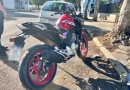 Colisão entre carro e moto deixa motociclista ferido