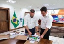Pela primeira vez, alunos das Apaes do Paraná vão receber kits escolares do Estado