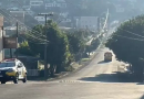 Motociclista sofre ferimentos após colisão com carro no bairro São Miguel