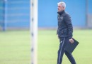 Recuperado da Covid-19, Tiago Nunes volta aos trabalhos no Grêmio