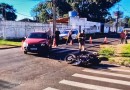 Colisão entre camionete e motocicleta deixa motociclista gravemente ferido no Bairro Vila Nova