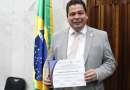 Alep ganha destaque internacional em Paris por transparência e inovação
