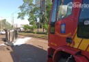 Jovens saem ilesas de capotamento da Av. Júlio de Assis Cavalheiro