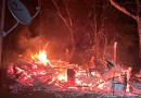 Rapaz é preso após agredir o avô e incendiar residência