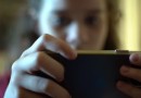 Crianças com celular antes dos 13 têm mais risco de depressão, diz estudo