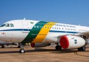 Lula volta do México em avião reserva da Presidência após problema técnico no avião titular