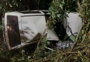 Homem fica em estado grave após carro capotar na PR-471