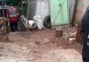 Ossada humana é enterrada em fossa no quintal de casa no Paraná