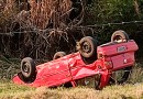 Mulher de 65 anos fica ferida em capotamento na BR 282