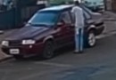 Câmera de segurança flagra homem furtando veículo, em Dois Vizinhos