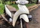 Mulher fica ferida após sofrer queda de moto no bairro Bom Pastor