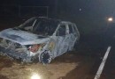 Corolla Cross é destruído por incêndio na PR-281, em São João