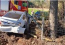 Acidente com três veículos deixa mãe e filha de 5 anos feridas