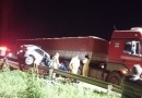 Carro e caminhão se envolvem em grave acidente em Marmeleiro