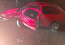 Colisão entre carro e caminhão deixa ferido