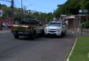Homem mata a tiros pai, irmão e PM, deixa 9 feridos e é achado morto dentro de casa