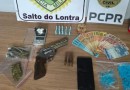 Policial  Cinco pessoas são presas durante operação contra o tráfico de drogas