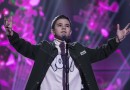 Aos 12 anos, Lorenzo Borella conquista 100 jurados e chega à semifinal do Canta Comigo Teen