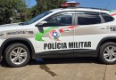 Mãe é presa após deixar filhos sozinhos em casa e ir para a festa