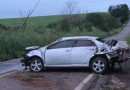 Motorista embriagado capota Corolla após dormir ao volante na PR-468