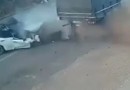 Jeep fica destruído após bater na traseira de caminhão estacionado na MGC-120; família sai ilesa