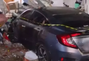 Mulher vítima de assalto, persegue e mata suspeito prensado por carro