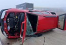 Carro capota após acidente na BR-163