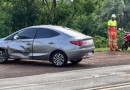 Casal fica ferido em colisão entre moto e carro na PR-180 