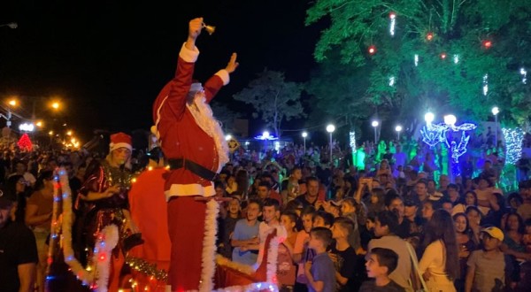 Natal Encantado 2023 vai Iluminar Campo Erê no próximo sábado