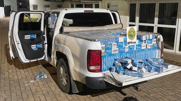 BPFRON apreende camionete carregada com cigarros contrabandeados em Barracão/PR