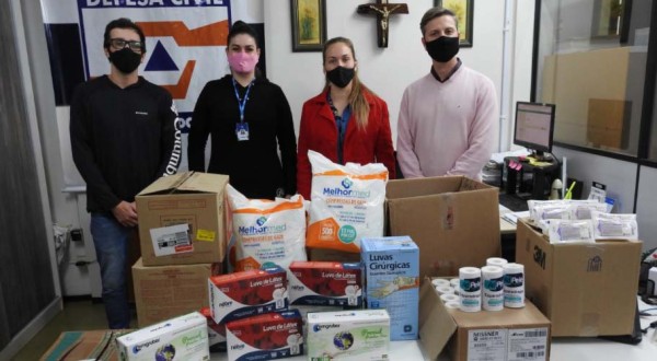 Fundo Municipal doa materiais para tratamento de animais resgatados