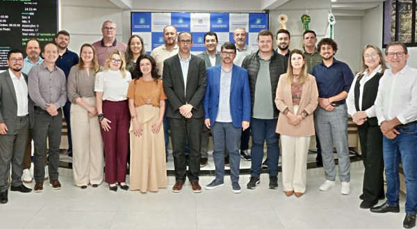 Unioeste anuncia Casa do Estudante e projeta curso de Enfermagem