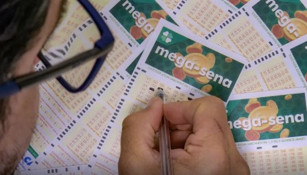 Duas apostas de SC levam prêmios em Mega-Sena de R$ 18 milhões