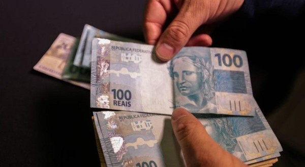 Homem é vítima de estelionato e perde mais de 39 mil reais
