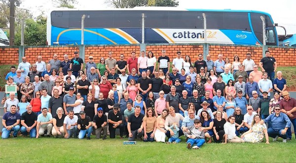 Ampére recebe encontro histórico da Cattani