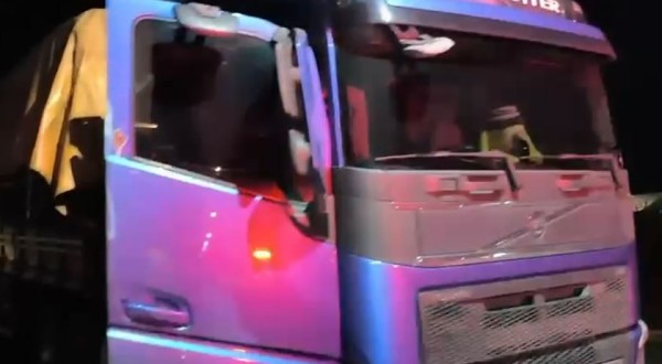 Carreta com 17 toneladas de recicláveis é apreendida após entrada clandestina da Argentina
